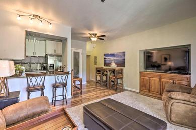 Apartments Comfy Condo with Lake Tahoe View - Ski Lifts Nearby!