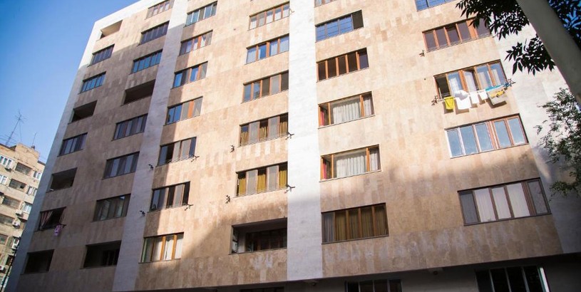 Apartments Apartments on Mashtots by Picnic