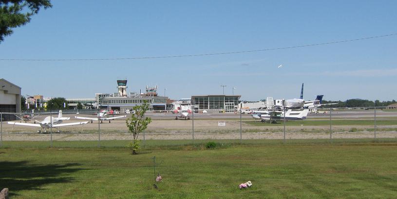 Аэропорт Бёрлингтон (BTV), Южный Берлингтон, Соединенные Штаты