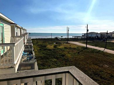 Holiday home Shimmering Beach and Ocean Views! Welcome to Phoenix Rising!