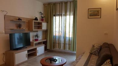 Guest house Apartment and rooms Parus