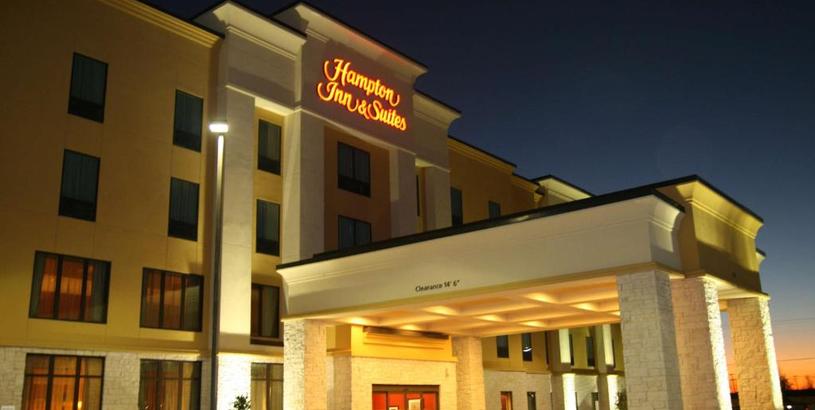 Отель Hampton Inn & Suites Bastrop