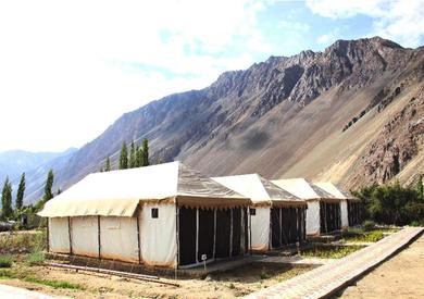 Luxury tent TIH Nubra Escapes Camp