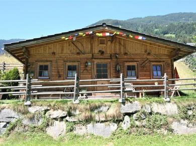  Holiday Home Lindenalm