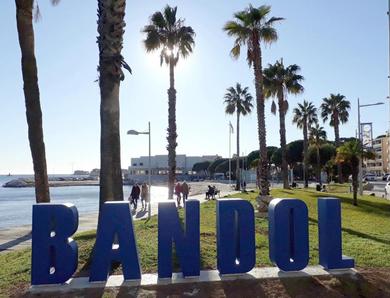  Bandol - " LES CIGALES BANDOLAISES " - Piscine - Terrasse vue mer - Parking privé - Climatisation - Proximité calanques - Calme