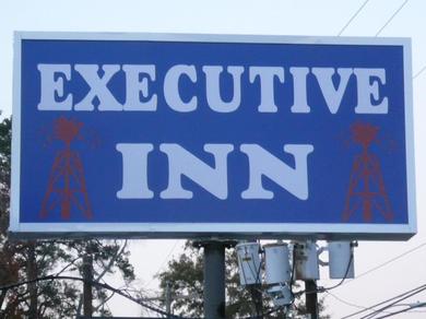 Отель Executive Inn Kilgore