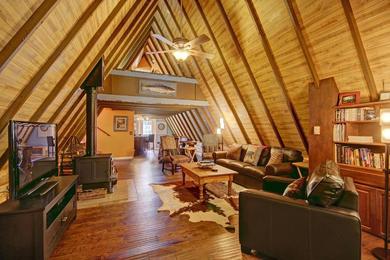 Дом отдыха Spruce Creek Lodge Home