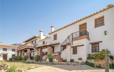 Stunning apartment in Mondron with Outdoor swimming pool, WiFi and 1 Bedrooms