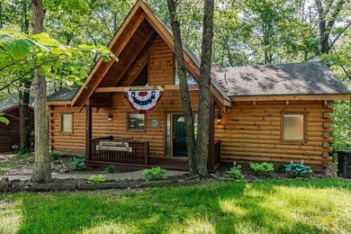 Holiday home Premium Log Cabin Vacation Experience, HotTub,Firepit, Woods Ozark Preserve