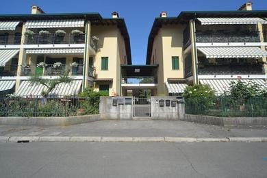 Апартаменты Appartamento incantevole a Capriva del Friuli