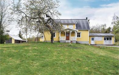 Holiday home Nice home in Fagerhult w/ 4 Bedrooms