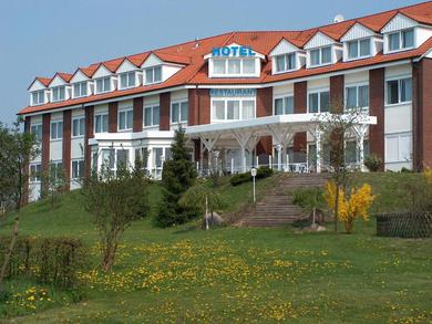 Отель Hotel Trebeltal