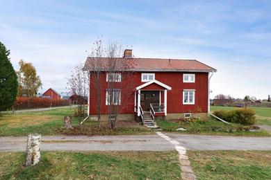 Holiday home Charming old 3BR house w/ open location near Piteå and Markbygden