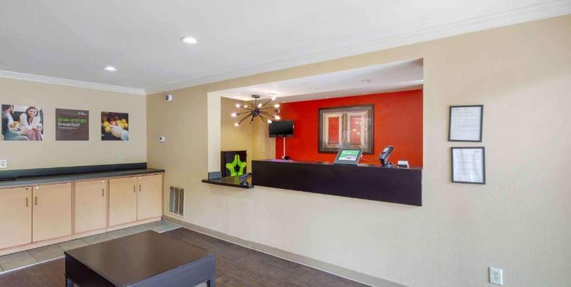 Отель Extended Stay America Select Suites - Raleigh - RTP - 4610 Miami Blvd