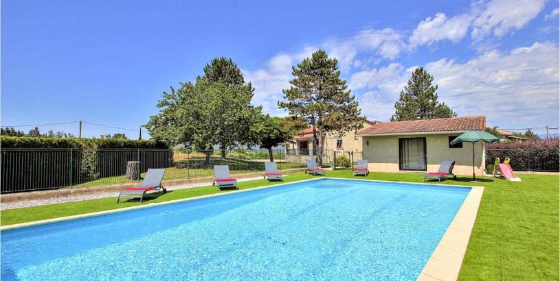 Holiday home Beautiful home in Beaulieu with WiFi, Private swimming pool and Outdoor swimming pool