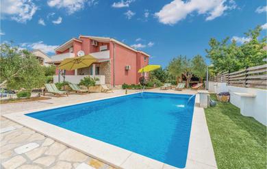 Holiday home Awesome home in Kakma w/ Outdoor swimming pool, WiFi and 4 Bedrooms