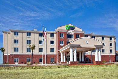 Hotel Holiday Inn Express & Suites Moultrie, an IHG Hotel