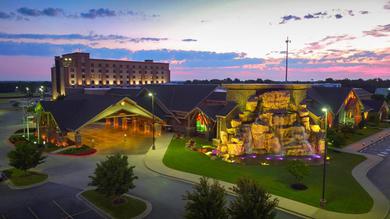 Курорт Cherokee Casino West Siloam Springs Resort