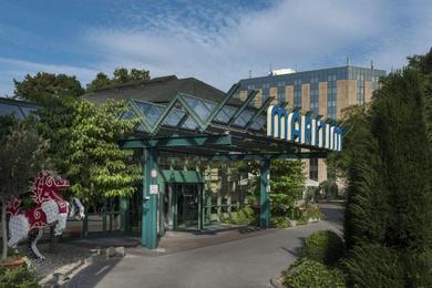Отель Maritim Hotel Stuttgart