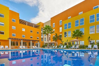 Апарт-отель City Express Suites by Marriott Cabo San Lucas
