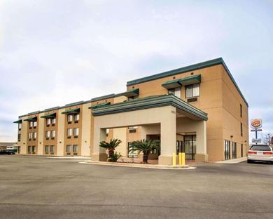 Отель Quality Inn & Suites Hattiesburg