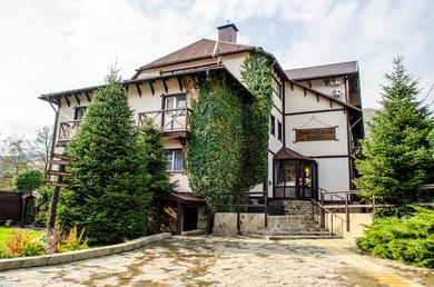 Hotel Alpiysky Dvor