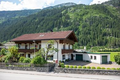 Апартаменты Landhaus Tyrol