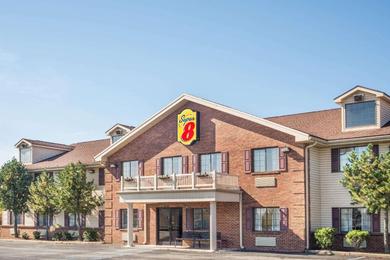 Super 8 by Wyndham Madison/Hanover Area