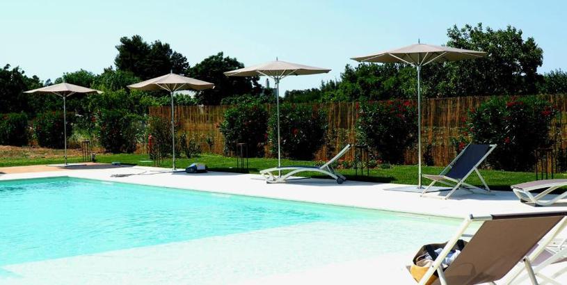 Дом отдыха Villa Galluccio with swimming pool