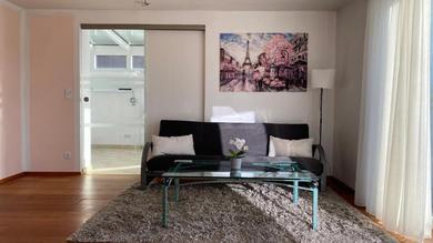 Апартаменты Luxus Wohnung - Luxushaus, 120 qm in Laaber bei Regensburg mit Balkon, Terrasse & Garten, gute Zuganbindung
