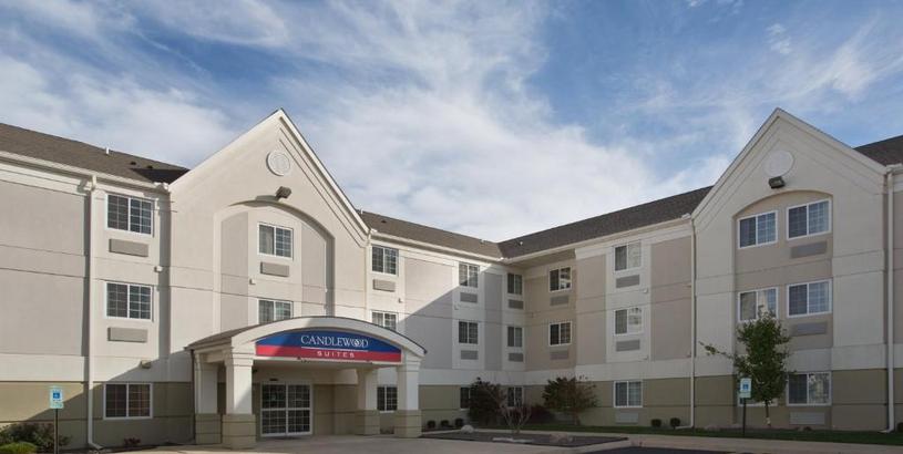 Hotel Candlewood Suites - Peoria at Grand Prairie, an IHG Hotel