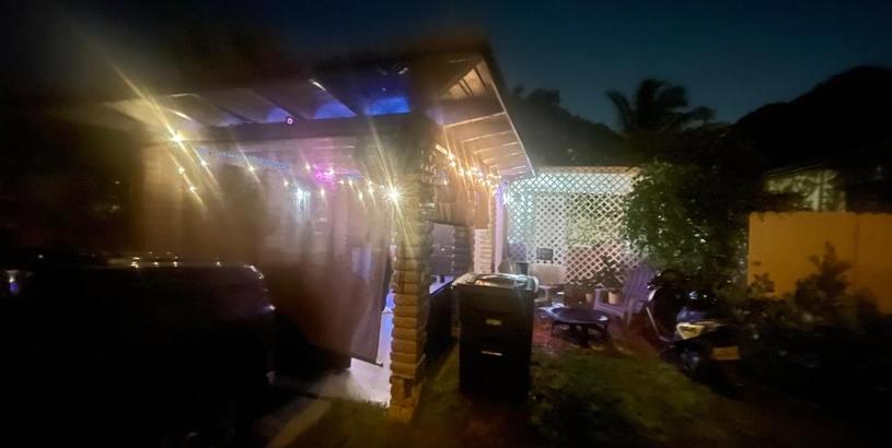 Хостел Miami Vibes "Hostel-Like" Shared Room