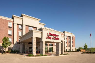 Отель Hampton Inn & Suites Grafton