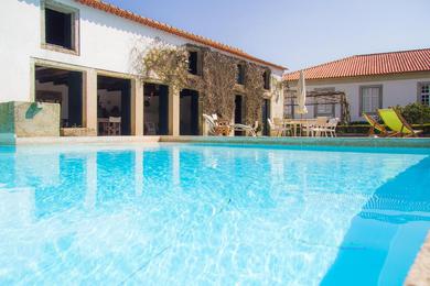 Holiday home Liiiving in Ofir | Manor Pool House