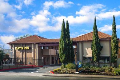 Отель Days Inn by Wyndham Pinole Berkeley