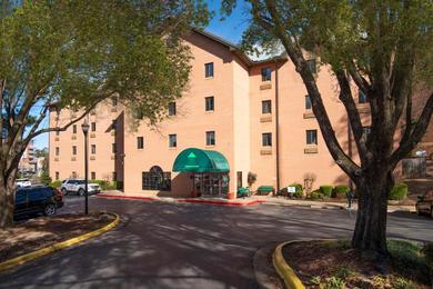Hotel Guest Inn & Suites - Midtown Medical Center