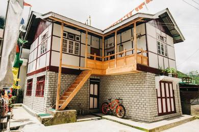 Guest house OurGuest Dhatup Homestay