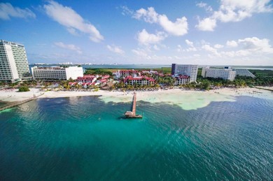 Курорт The Villas at The Royal Cancun - All Suites Resort