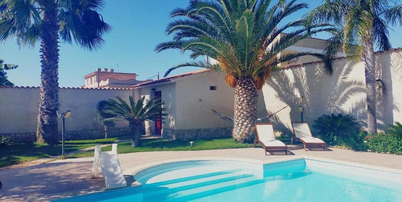 Holiday home Casa vacanza in villa con piscina!