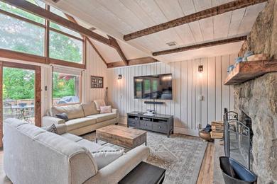 Holiday home Chic Sky Valley A-Frame Cabin with Pool Access!