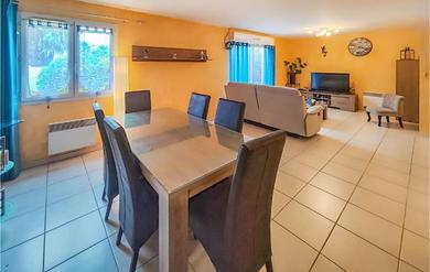 Nice Home In Montady With Outdoor Swimming Pool, Wifi And Private Swimming Pool