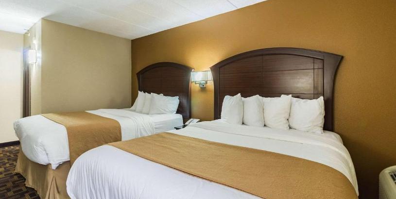 Motel Quality Inn and Suites - Arden Hills