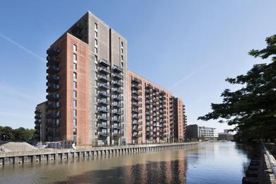 Apartments Modern Studios and Apartments at Barking Wharf in London