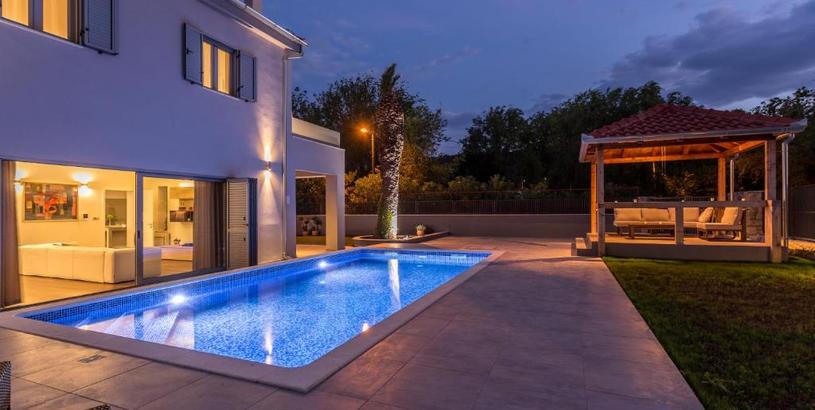 Villa Luxury Villa Sarina with pool in Split center