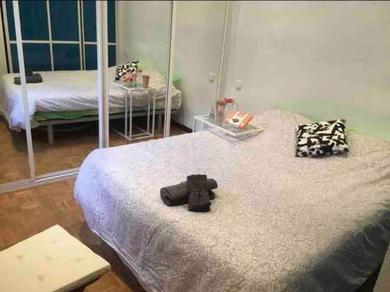 Апартаменты Room en Madrid en alojamiento con baño compartido