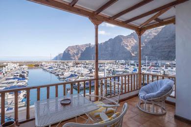 Apartments Los Gigantes, Front Line, Cute 2 bedrooms Free WiFi