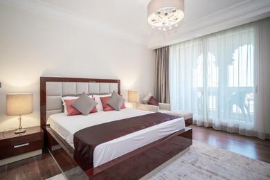 Luton Vacation Homes - Grandeur Residence, Palm Jumeirah, Beach Access