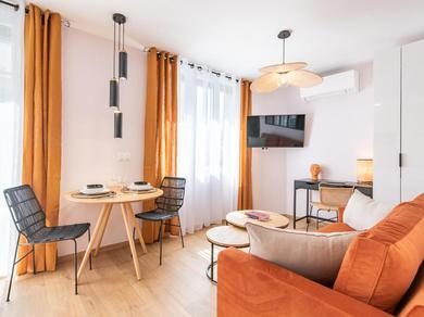 Apartments Apparts Seasons - Saint Étienne - La Terrasse