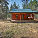 Дом отдыха Private South Boardman Cabin on 10 Forest Acres!