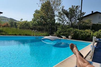 Дом отдыха Stupenda villa con piscina sui Colli Tortonesi